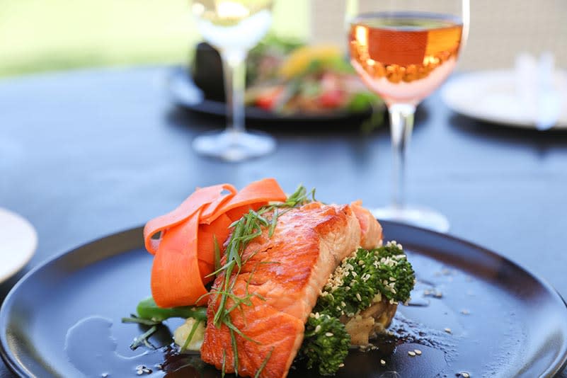 Grilled Salmon and Rose wine