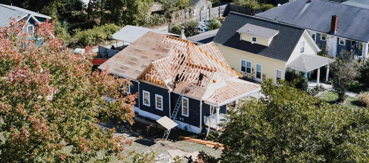 Whiteboard Topics: Do I Need a New Roof Before Selling My Beach House?