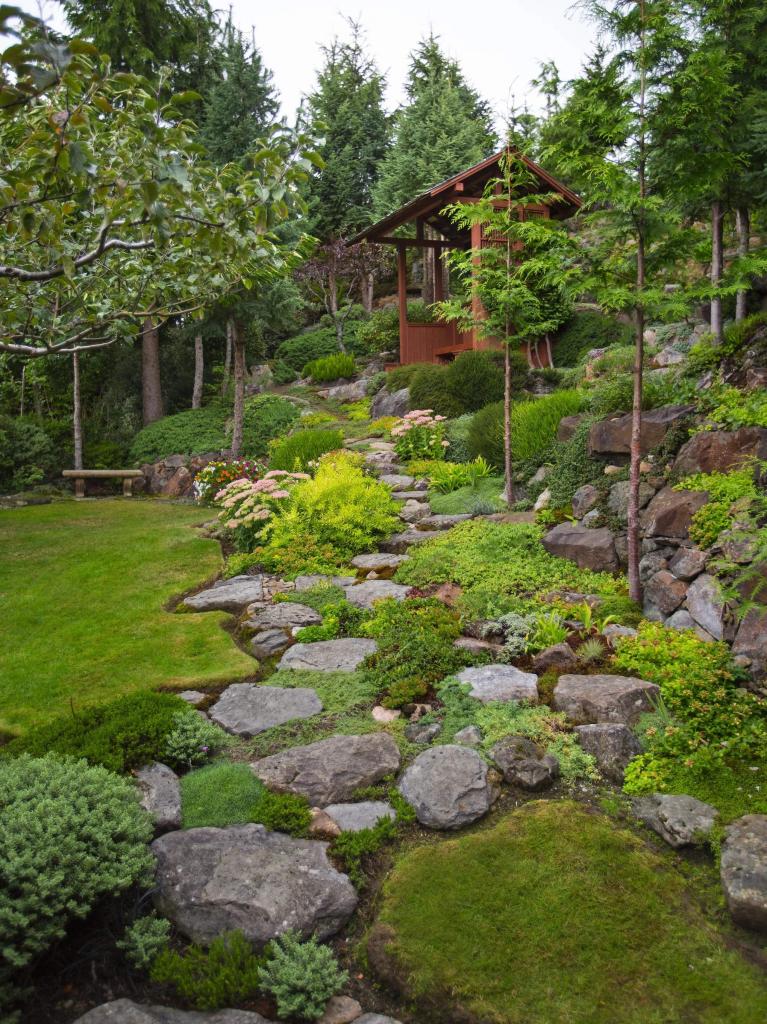 Woodland Rock Garden, Seattle, WA 