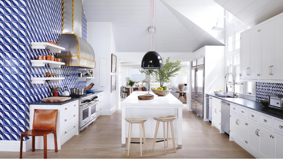 kitchen renovation reveal with blue and white palette in a coastal beach home